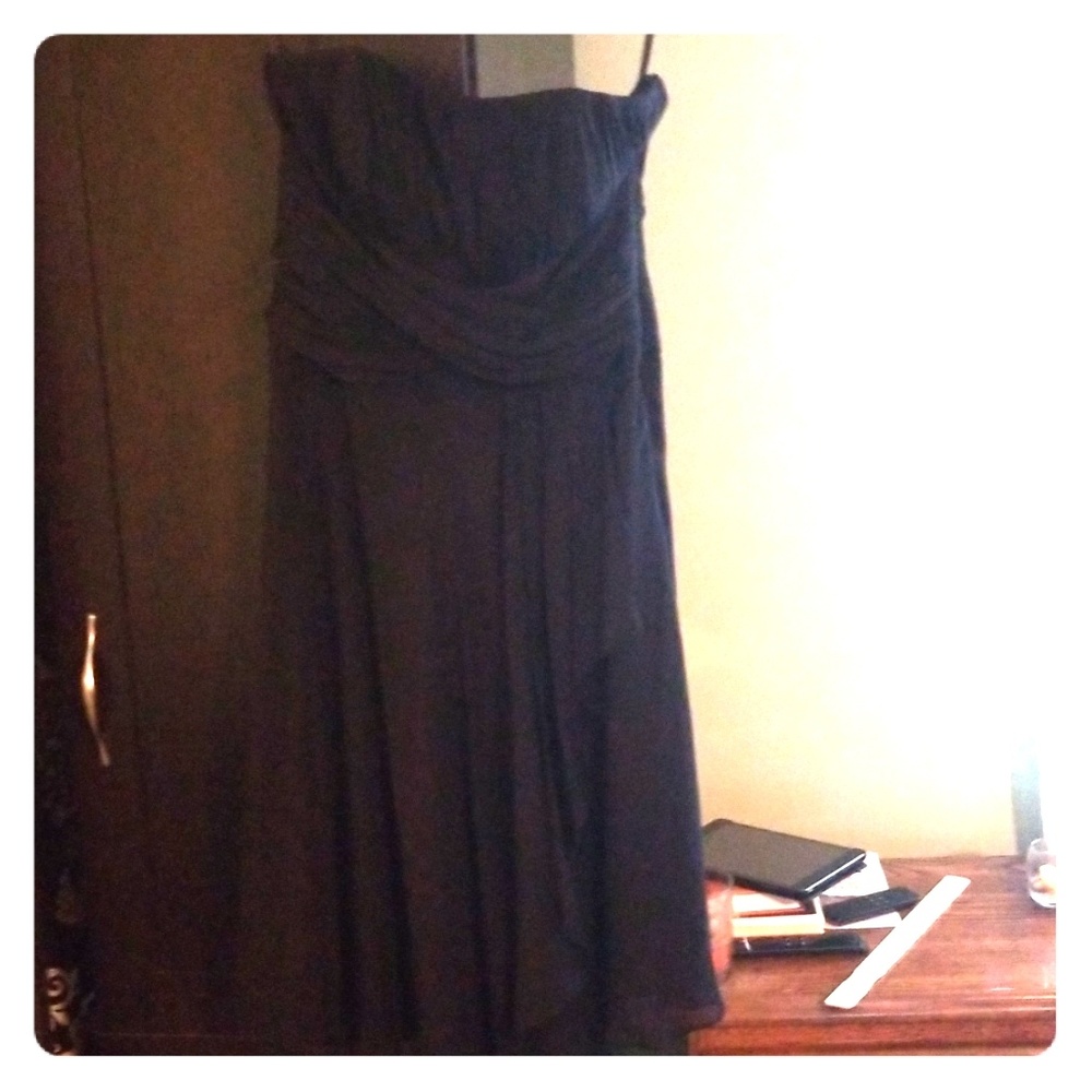 White House black market black strapless dress